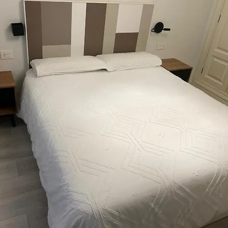 Frente Al Guggenheim. Urbanizacion De Lujo En El Centro *