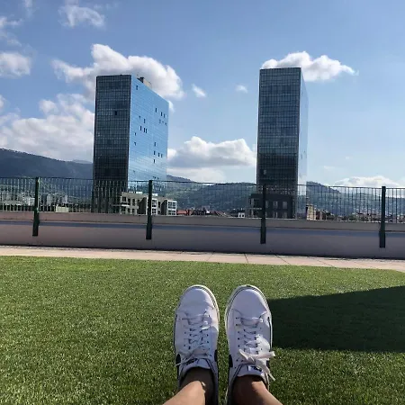 Frente Al Guggenheim. Urbanizacion De Lujo En El Centro 公寓 *